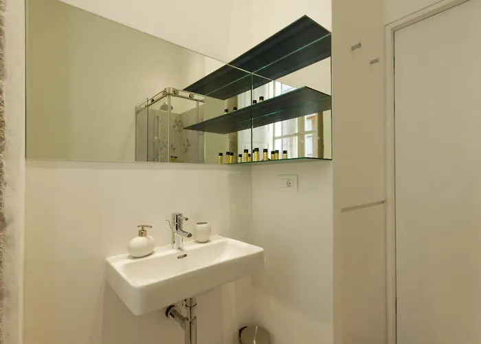 Eleganca-comfort One Bedroom Djelozija Апартаменты