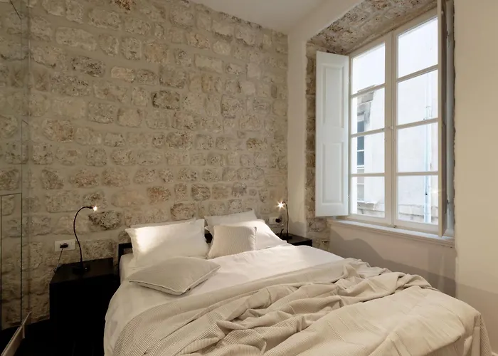 Apartmán Eleganca-comfort One Bedroom Djelozija